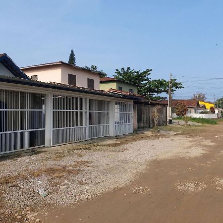 0005.04 - Maranduba - Casa - 3 Dorm - 14 Pess - 3 Quadras Do Mar - Piscina Coletiva - Wifi - Ar Condicionado Βίλα Ubatuba Εξωτερικό φωτογραφία